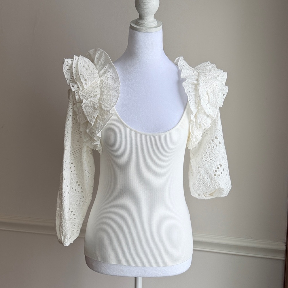 Anthropologie Dolan Eyelet Ruffle Sleeve scoop neck Sweater Top Ivory cream S - Picture 4 of 10